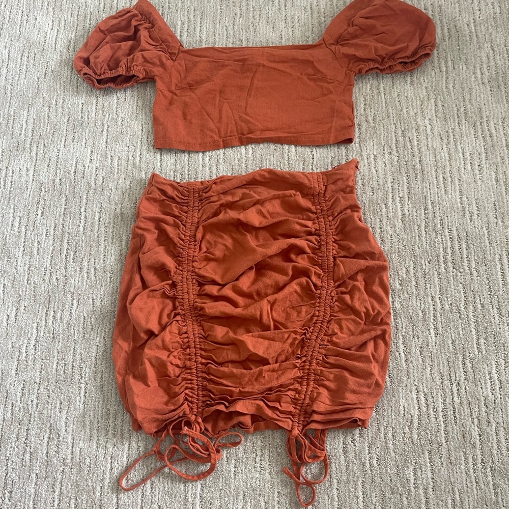Pretty Little Thing skirt & top set